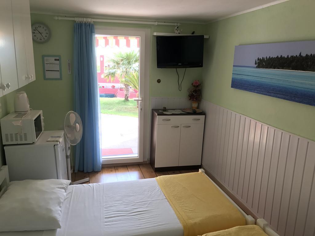 Apartments Villa Stella Maris Rogoznica  Dış mekan fotoğraf